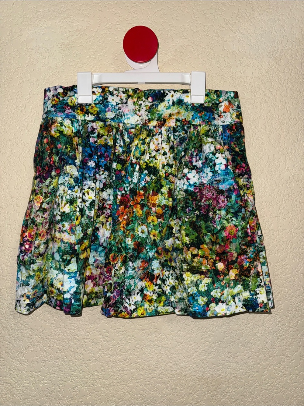 Zara Woman Floral Pleated Mini Skirt Size Medium Garden Print